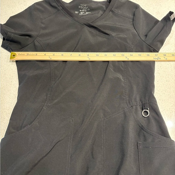 Cherokee Infinity Black Scrub Top - Picture 5 of 8